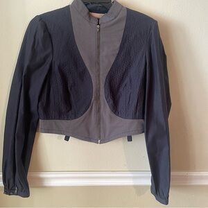 BCBG size medium crop blazer navy and gray in excellent condition.